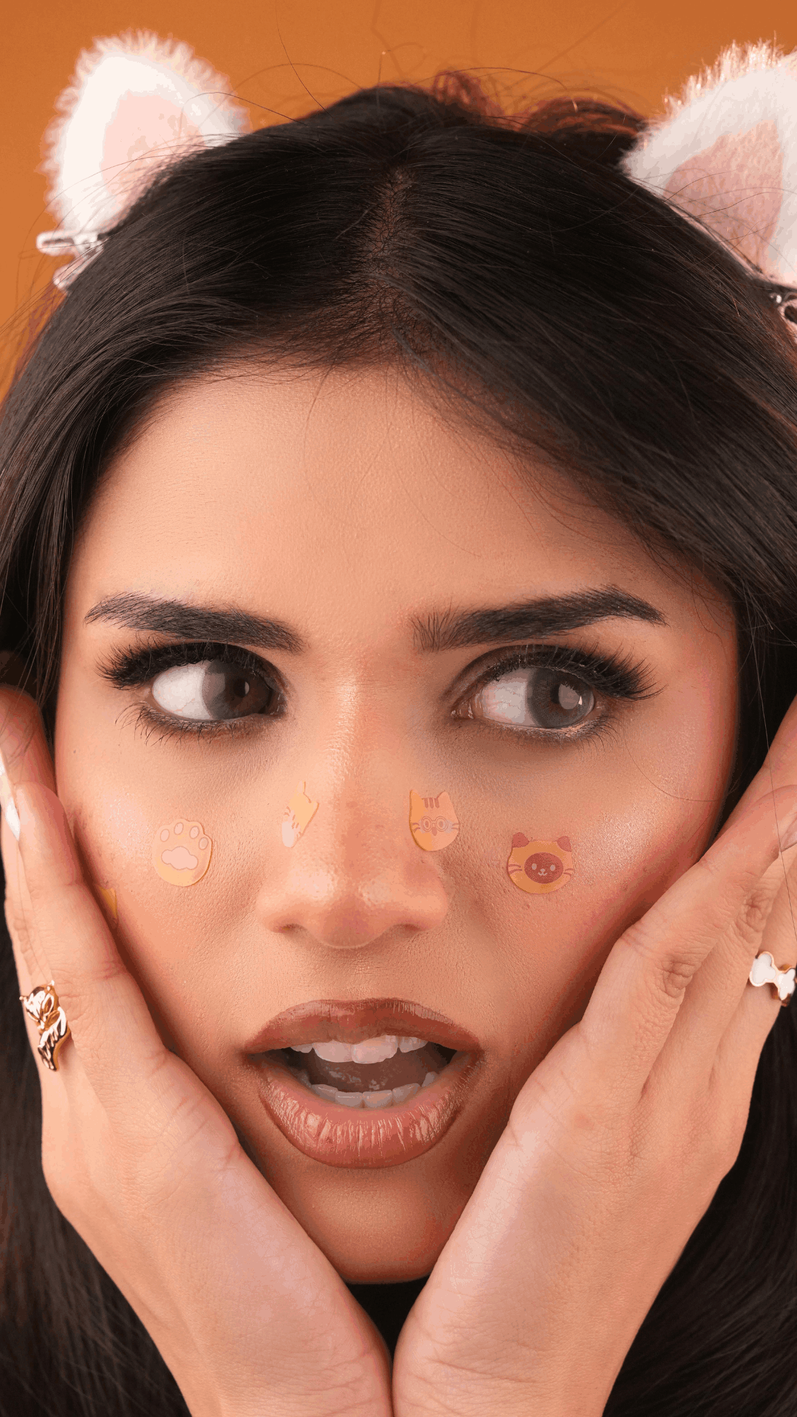 Charcoal Cat  Eyes Soft Lens